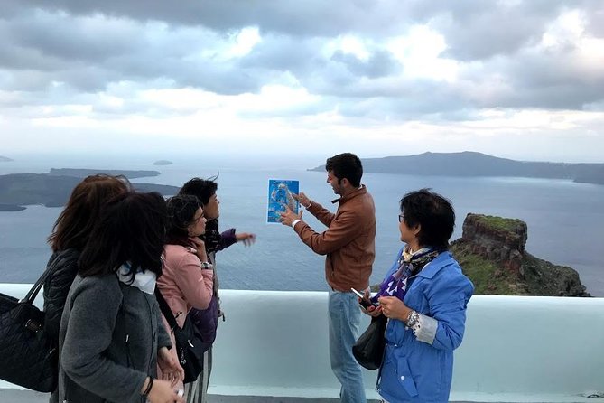 Private 5 Hours Highlights Tour by Native Guide with Wine Tasting - Stop 1: Firostefani, the Crown of Fira Viewpoints
