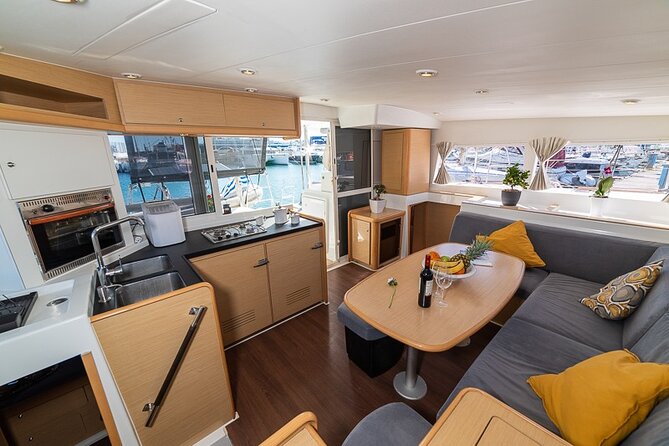 Private 5h Cruise Catamaran Santorini BBQ ,drinks, transfer - Thirassia: Swimming Near a Virgin-Feel Island