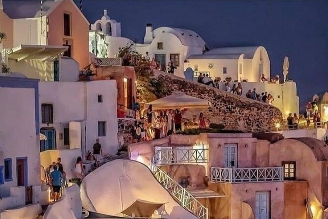 Private 6 hour guided tour in Santorini !!! - Venetian castle remnants: history that adds meaning to the views