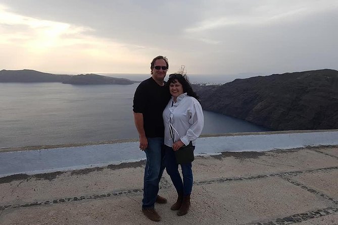 Private 8h tour on Santorini - Oia Main Street: 2 Hours to Wander, Not Just Pose