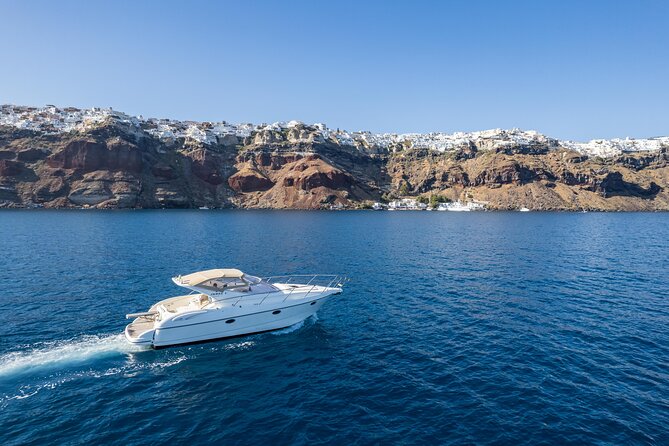 Private all included yacht Tour in Santorini - Red Beach and White Beach: Snorkeling Without the Hassle