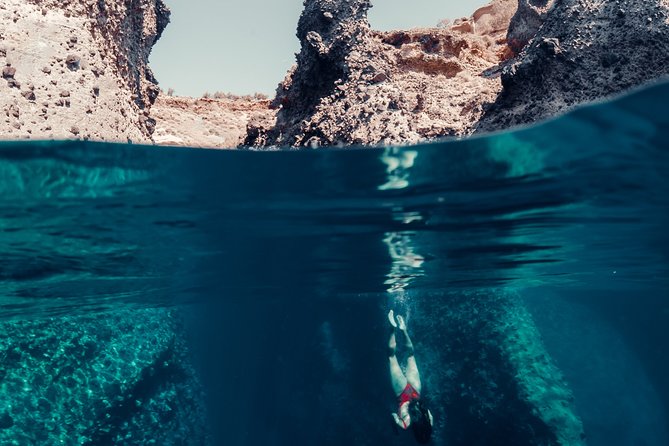 Private Beautiful Day or Romantic Sunset Cruise with Meal and Drinks - Oia’s Old Fishing Port Start: Where the Caldera Begins