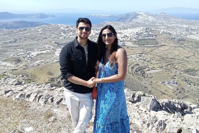 Private Coach & Minibus for Large Groups | Santorini Sunrise - Mesaria Breakfast at La Douceur Bistro: Where the Tour Lands