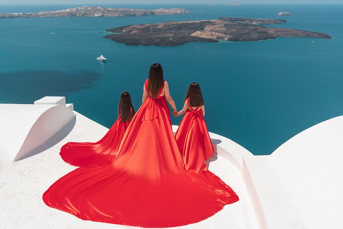 Private Flying Dress Photoshoot in Santorini - Price and Value: What $784.42 Is Really Covering