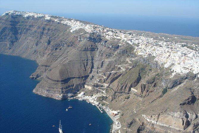 Private Helicopter Tour Santorini 20 minutes - up to 4 passengers - From the Akrotiri Lighthouse Up to Thira: Getting the Caldera Picture