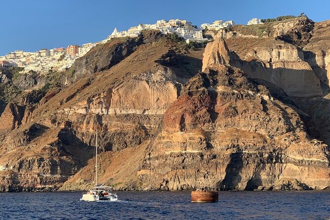 Private Luxury Santorini Catamaran Cruise with Port Pickup - Lunch and dinner details: what’s actually included