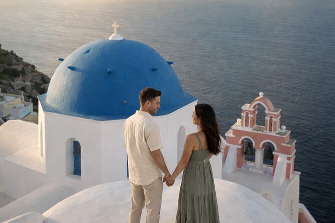 Private Photoshooting in Santorini with a local Photographer - Retouched photos by email: why the finish matters