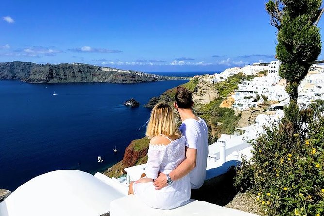 Private Santorini Highlights Day Tour - Oia’s main street: blue domes, big views, and smart timing