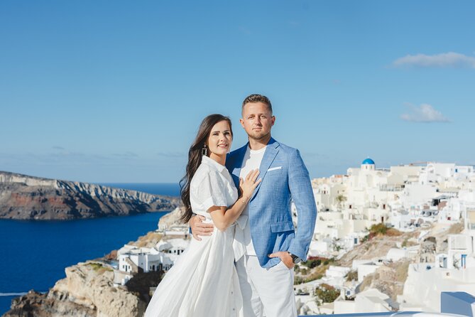 Private Santorini Photography in Oia 伊亚步行旅拍 - Timing the Light: Morning Calm or Sunset Magic