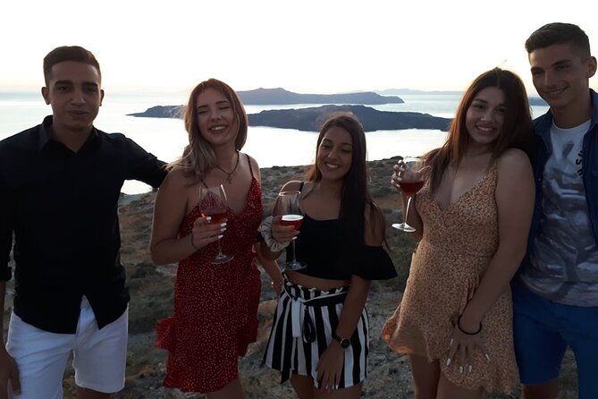 Private Santorini Sunset Picnic Experience - Sunset Picnic in Santorini: the view is the whole point