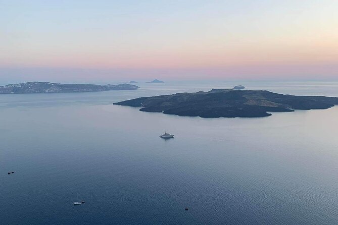 Private Tailor-Made Santorini Tour with Local Driver - Optional Akrotiri Excavations and the Wine-Art Stops