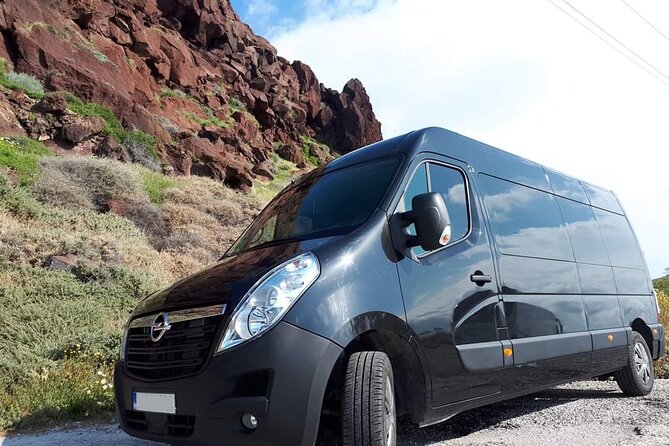 Private Transfer from Santorini Airport to Santorini - Pickup at the airport or ferry: what happens after you land