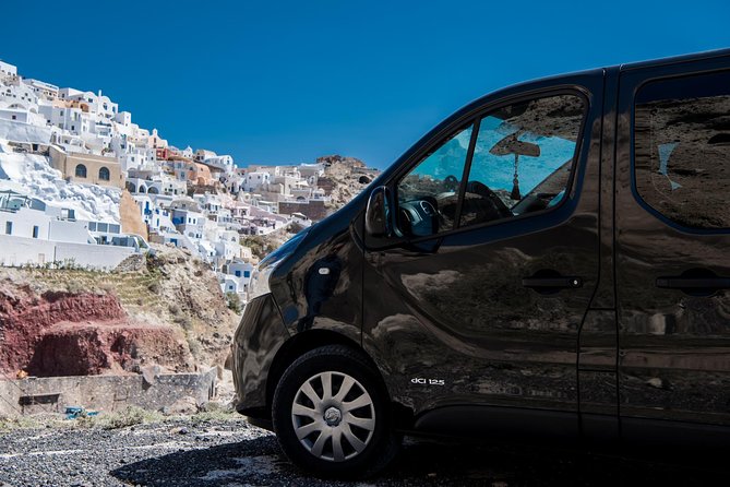 Private Transfer from-to Santorini airport to-from anywhere in Santorini Island - How the SANTOESTRELLA pickup works at Santorini Airport and your hotel