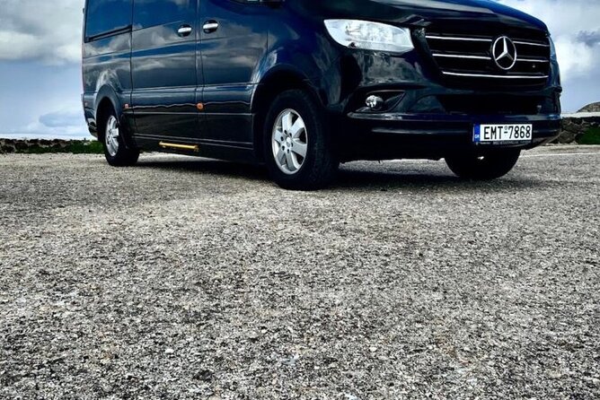 Private Transportation from Airport to Oia - Price and value: $93.09 per group and when it makes sense