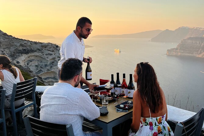 Private Wine Tour in 3 Wineries with 12 Wine Tastings and Tapas - Key Things That Make This Tour Worth Your Time