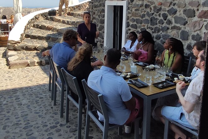 Private Wine Tour in 3 Wineries with 12 Wine Tastings and Tapas - 12 Tastings Plus Food Pairing: What You’ll Eat and Sip