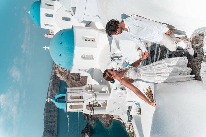 Proposal Photoshoot Santorini - Price and value: is $223 per group reasonable?