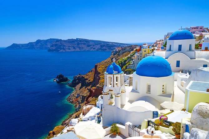 Round trip transfer For Oia - Athinios pickup and round-trip timing you can plan
