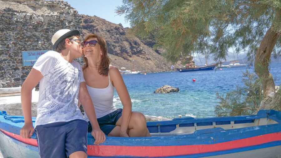 Santorini 2-Day Combo: Volcano Boat Cruise & Island Bus Tour - Price and extra costs: the real budget math