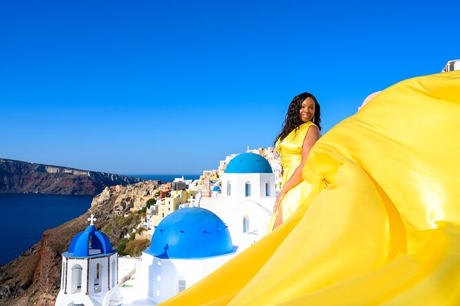 Santorini 2h Private Flying Dress Photoshoot with Transportation - Entering Santorini’s Flying-Dress World