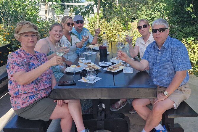 Santorini: 4hr Private Wine Tasting Tour - Getting to the meet point: Cable Car Upper Station matters
