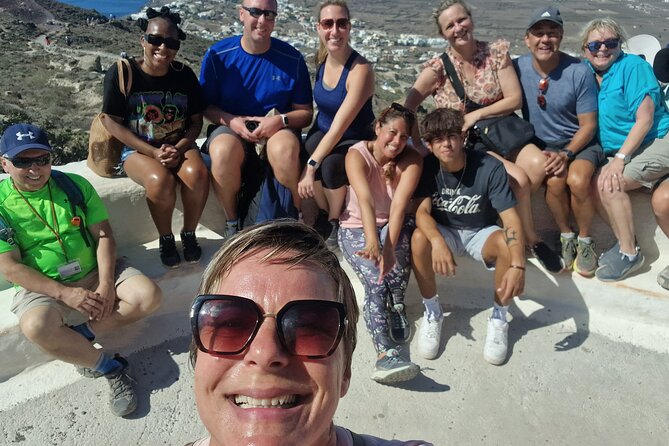 Santorini: 4hr Small Group Caldera Hike from Fira to Oia - Time and expectations: why 4 hours can feel long (in a good way)