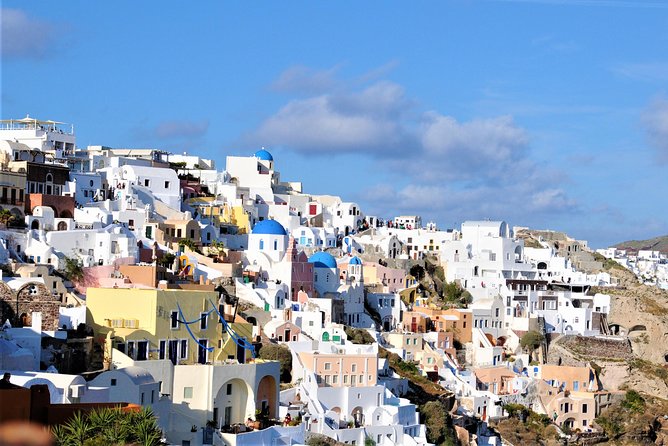Santorini 5 Hour Private Oia Tour & Lunch/Dinner at a Local Farm - FAQ
