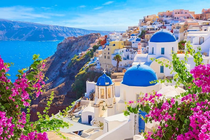 Santorini: 5 Hour Private Tour in Santorini with a Local - Pickup, Minibus, and a Local Voice in the Background