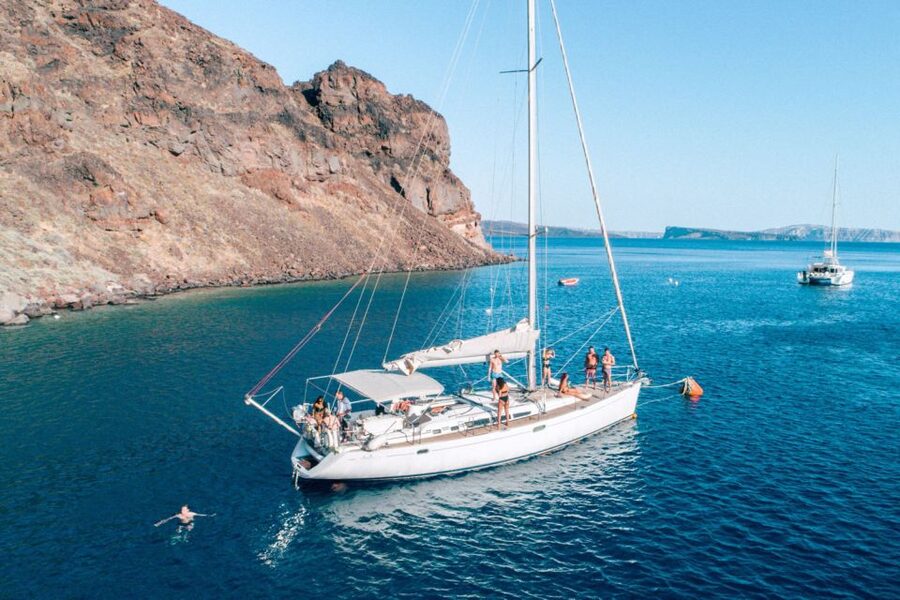 Santorini Caldera: Morning Sailing Cruise with Meal - Captain and Crew Vibe: Friendly, Knowledgeable, and Easy to Talk To