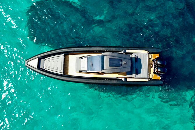 Santorini Caldera: Private Cruise with Speed Boat & Open Bar - Open bar and onboard snacks: the comfort factor matters