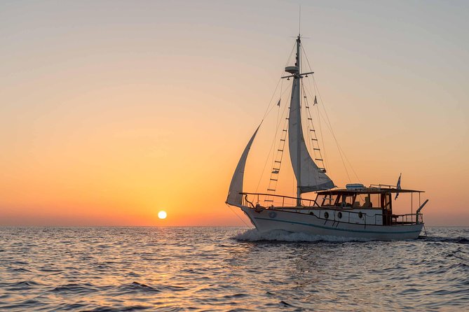 Santorini Caldera Sunset Traditional Cruise with Meal and Drinks - Why This Santorini Sunset Cruise Works Better Than Big-Boat Tours