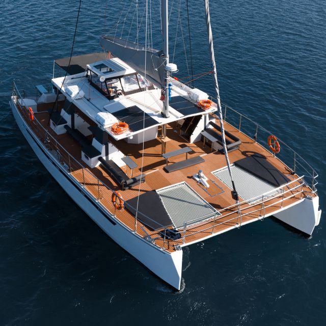 Santorini: Catamaran Caldera Cruise with Meal and Drinks - The Sunset Factor: Music, Dancing, and Why Timing Helps