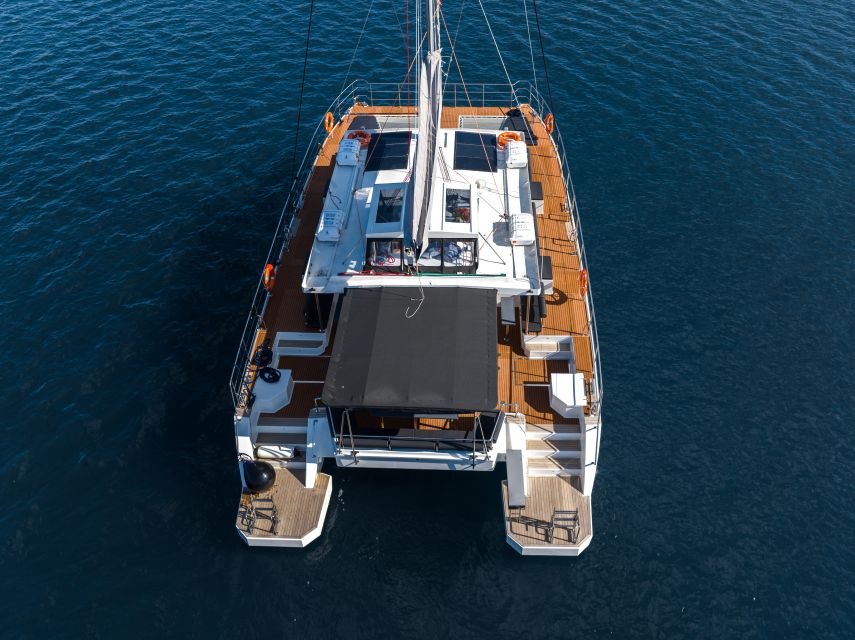 Santorini: Catamaran Caldera Cruise with Meal and Drinks - Day Cruise Route: Ammoudi to White and Red Beaches