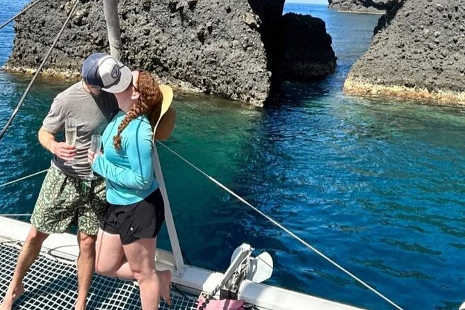 Santorini Catamaran Cruise – 5-Hour Private Sailing Experience - Transfers, timing, and weather: how to avoid a disappointing day