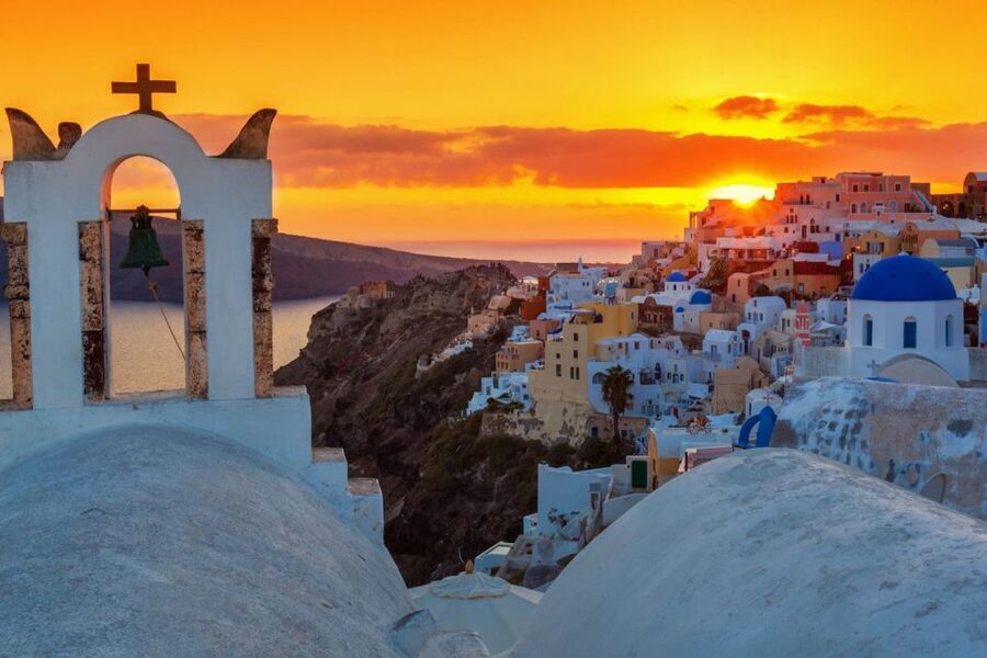 Santorini: Catamaran Cruise, Winery, & Oia Sunset Combo Tour - From the port to the first tasting: Venetsanos Winery