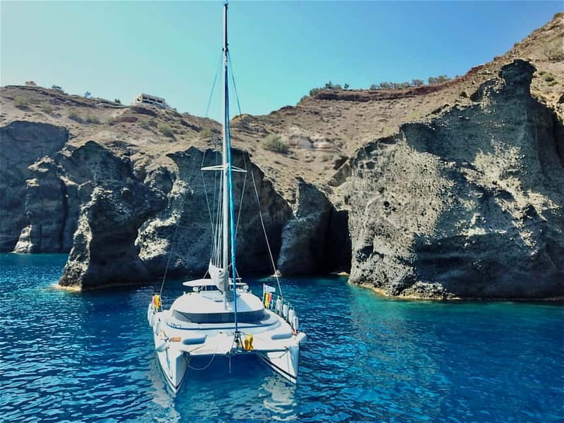 Santorini: Catamaran Cruise with Food and Drinks - Day vs Sunset Timing: When the Ride Feels Best