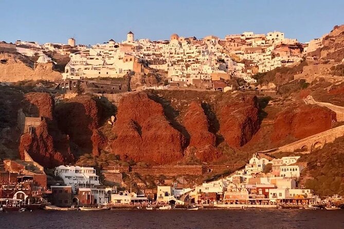 Santorini Catamaran Cruise with Greek Meal, Open-Bar and Sunset - The onboard meal: Greek comfort, not just a snack