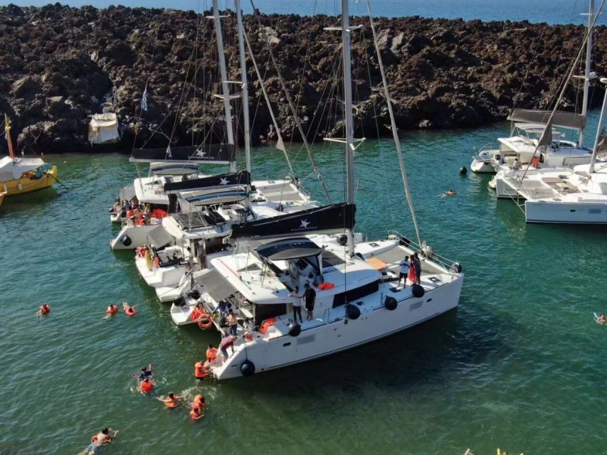 Santorini: Catamaran Cruise with Meal & Open Bar - Hot springs at the volcano: warm water, not a big production