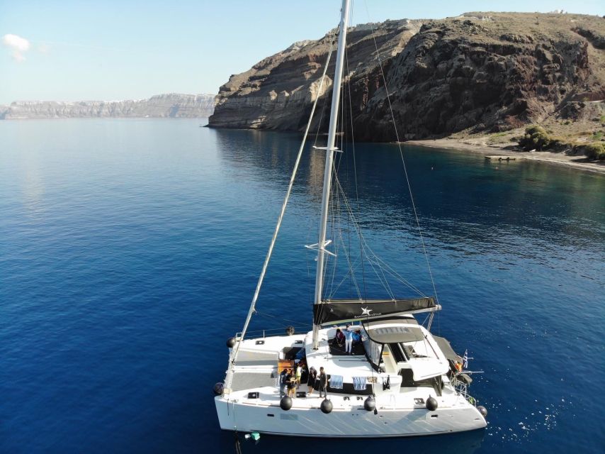 Santorini: Catamaran Cruise with Meal & Open Bar - Price and value: why $116 can make sense here