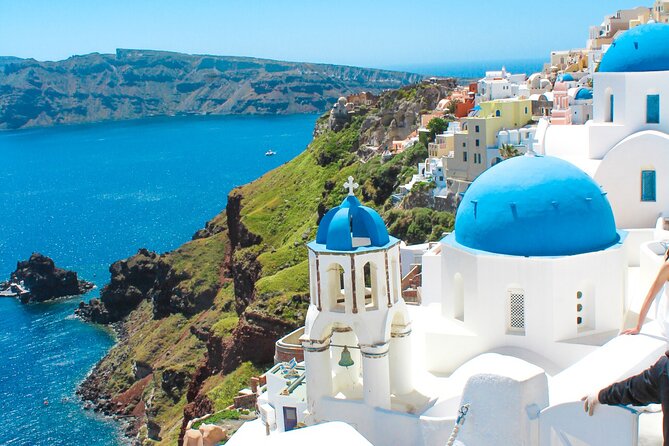 Santorini Classic Highlights and Sightseeing Private Tour - Megalochori: traditional village streets and a quick square moment