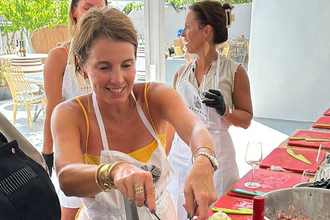 Santorini Cooking Class-2 Wineries: Special Honey Moon Experience - Entering Santorini Through Two Stops: Venetsanos to Anhydrous