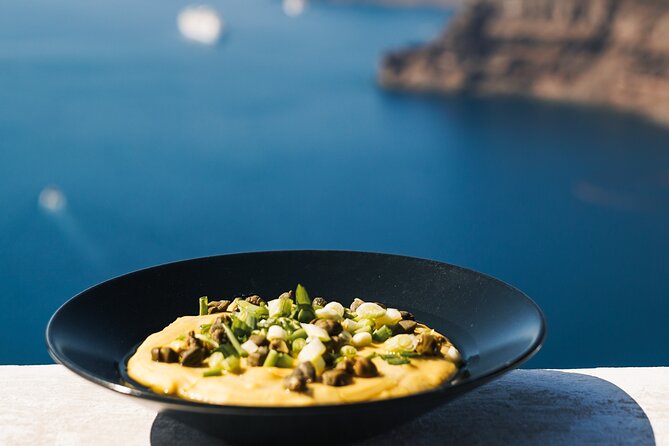 Santorini Cooking Class-2 Wineries: Special Honey Moon Experience - What You’ll Eat: Santorinian Salad, Fava, Fritters, Kleftiko, and Ryžógalo