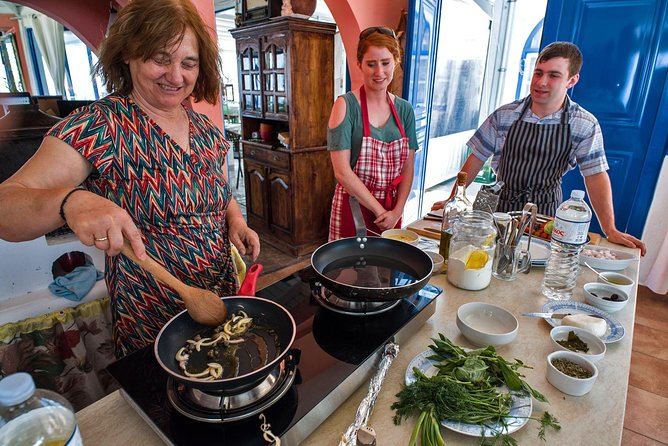 Santorini : Cooking Class & Easy Hike - Vineyard Paths, Old Chapels, and Volcanic Caldera Views
