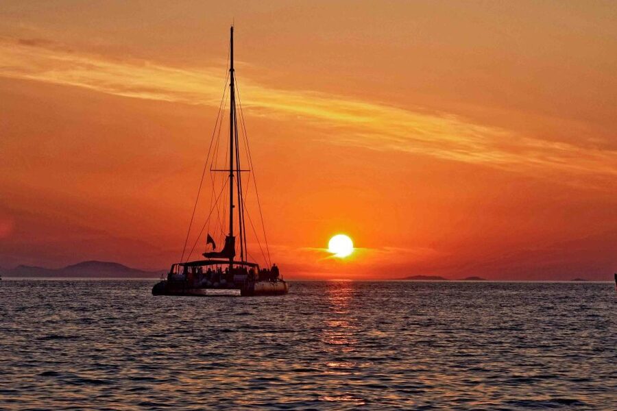 Santorini: Cruise Catamaran with BBQ & Drinks Day or Sunset - The route overview: hot springs to the Oia sunset side