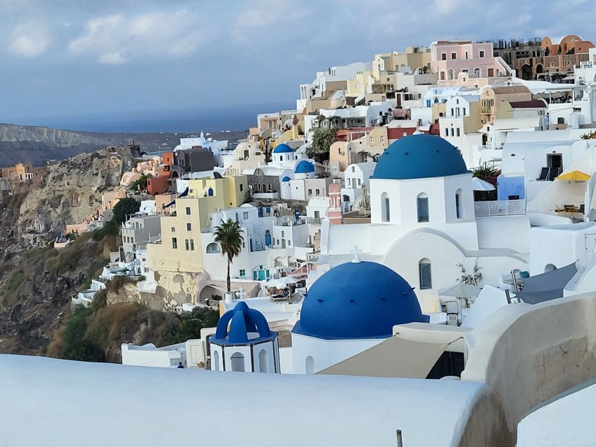 Santorini: Customizable Private Island Day Tour - Picking the right Santorini villages: Oia, Firostefani, Imerovigli, and friends