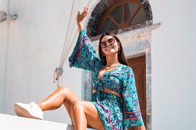 Santorini: Customized Private Photoshoot Walk in Oia - How the Photo Session Feels: Instructions, Short Moves, and Real Pacing