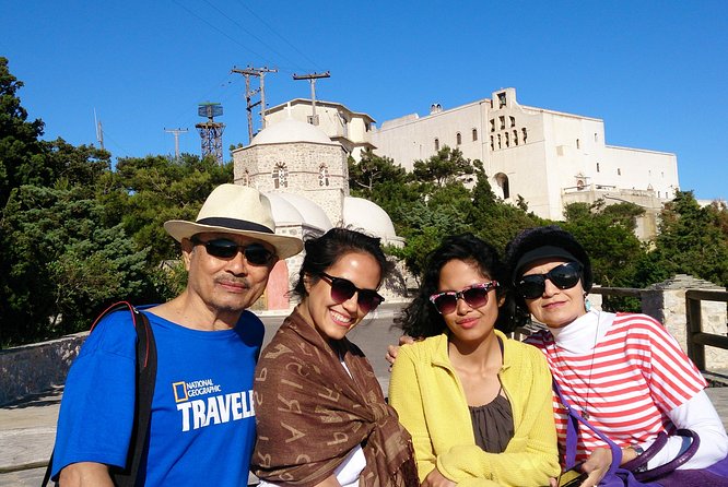 Santorini Customized Tours - A private Santorini plan that actually follows your pace