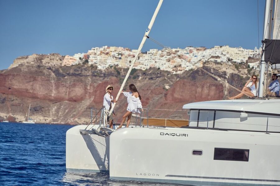 Santorini: Day Luxury Catamaran Cruise with Meal & Drinks - Key moments worth your attention