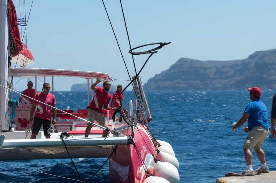 Santorini: Dream Catcher 5-hour Sailing Trip in the Caldera - When the Boat Plan Changes: Dream Catcher vs. Smaller Boat
