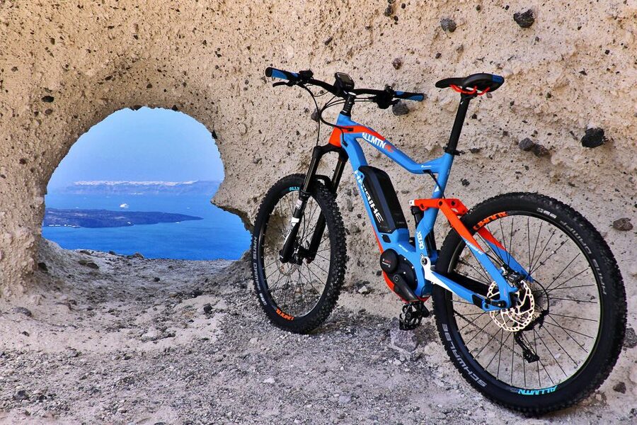 Santorini: Electric Mountain Bike Adventure - Ancient Paths and Thira: Pedaling Toward Santorini’s Past